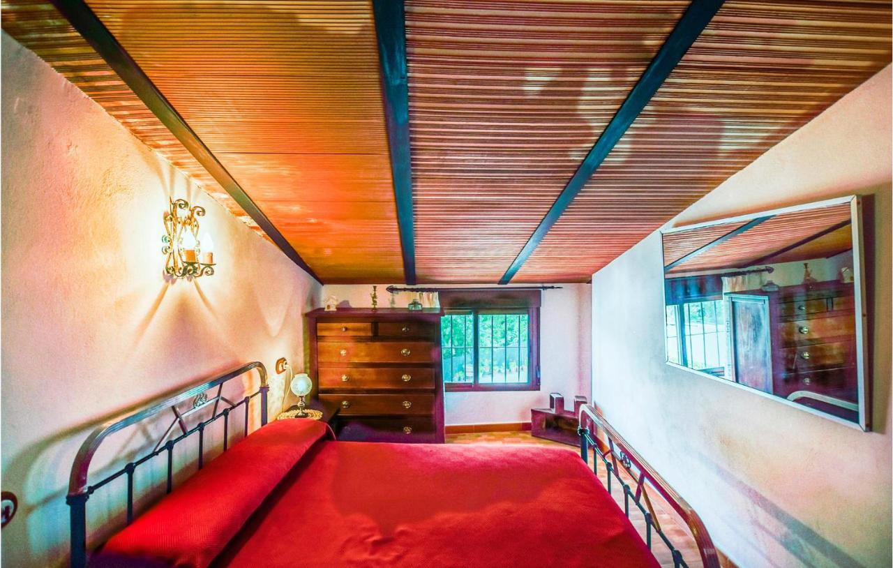 3 Bedroom Awesome Home In Rute Dış mekan fotoğraf